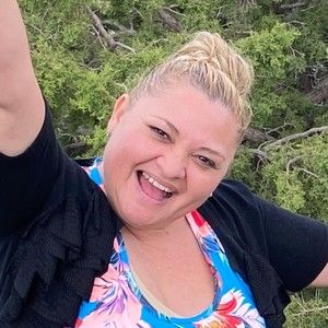 Meet your Posher, Fabiola